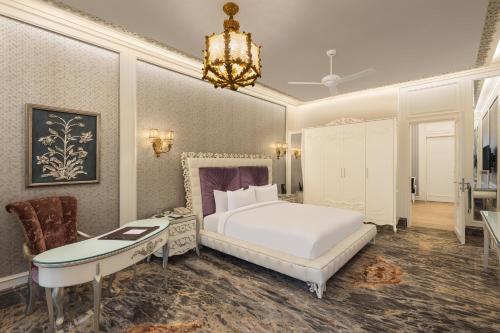Room 4